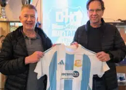 Blau weiss mintard und tectonika